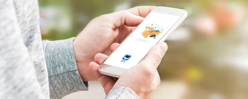 The Cainiao App notifies the user as soon as the package arrives at the station, allowing users to track the delivery with just one click in a timely manner. Users can also check the occupancy of the station at any time and pick up packages at off-peak hours to save time.